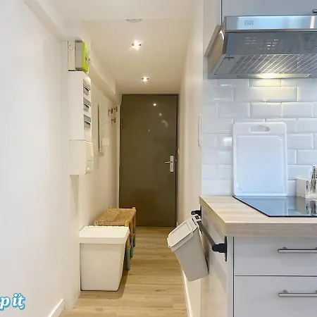Apartment Calm & Cozy Flat Flowered Alley Sleeps 4 *
